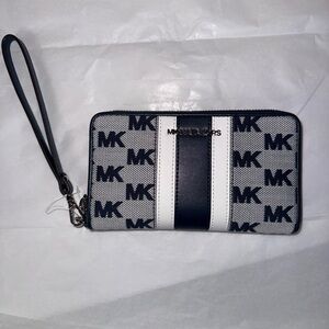Michael Kors Blue and White Wristlet
